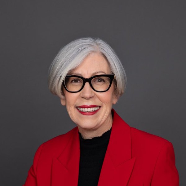 Catherine Fox AM